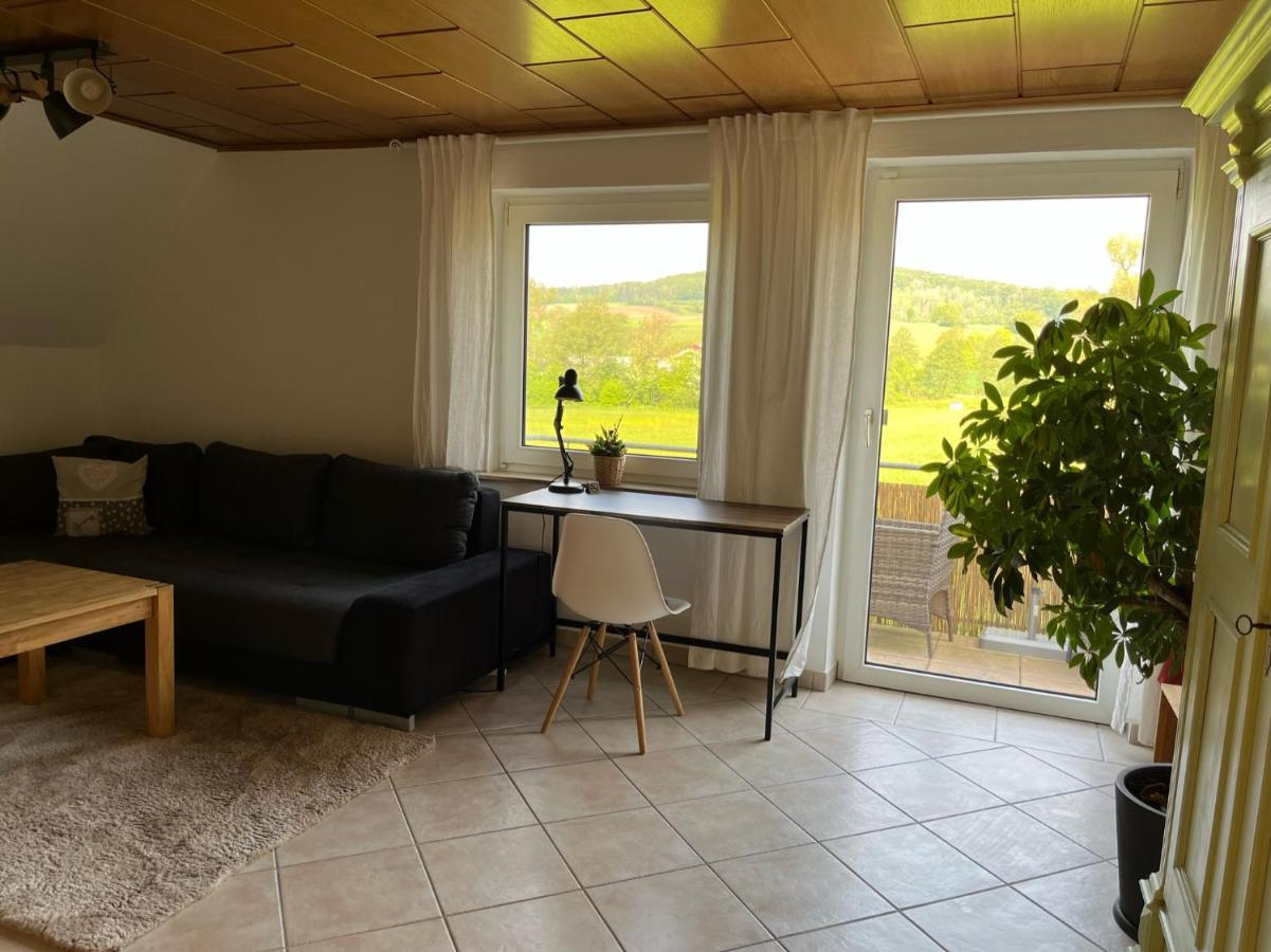 Schoene Wohnung In Ruhiger Laendlicher Lage Heidenheim  Екстериор снимка