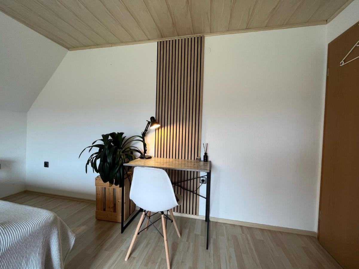 Schoene Wohnung In Ruhiger Laendlicher Lage Heidenheim  Екстериор снимка