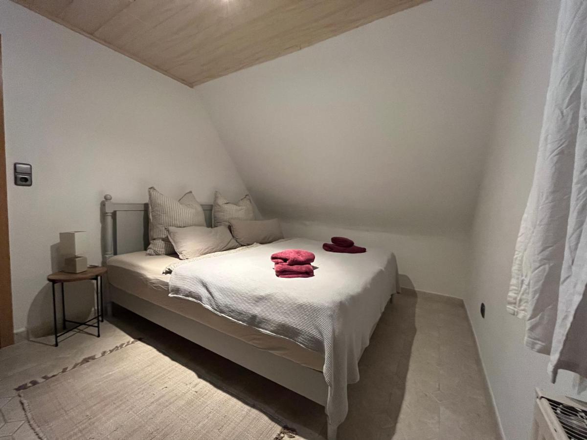 Schoene Wohnung In Ruhiger Laendlicher Lage Heidenheim  Екстериор снимка